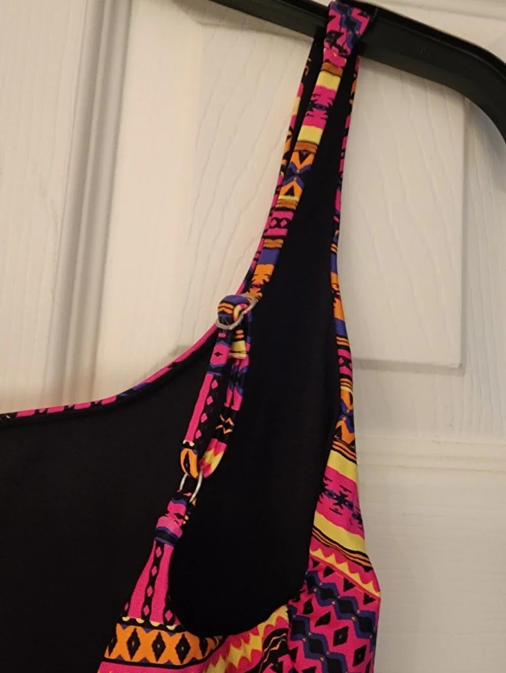 Hurley Women Surf UPF 50+ Zumba Cheeky High Leg One-Piece Swimsuit